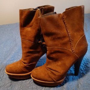 UGG suede heeled  boots